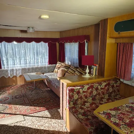 Kralovna - Camp Pod Kastany