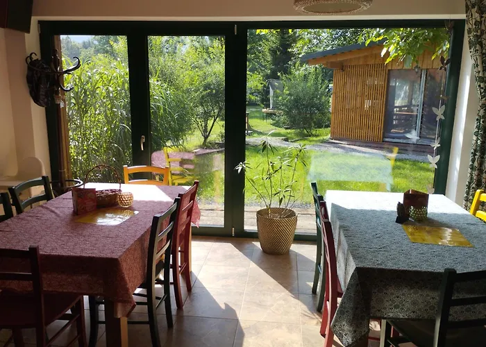 Kralovna - Camp Pod Kastany Campsite *